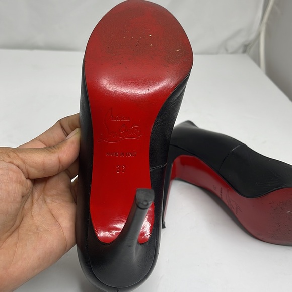 Christian Louboutin Simple Pump - Picture 5 of 6